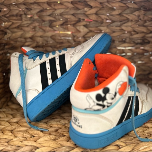 Adidas White and Blue High-Top Sneakers Mickey size 4 - Picture 6 of 9